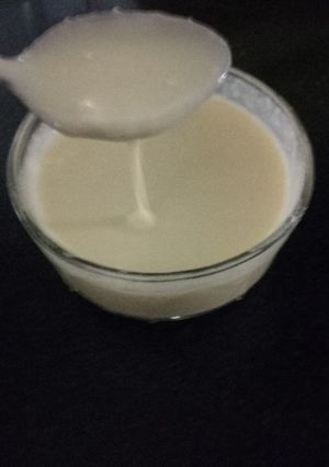A picture of Homemade condensed milk.