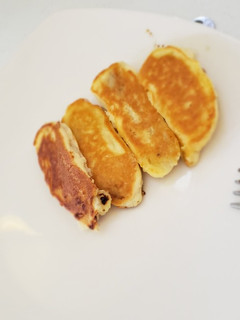 Una foto de Guineos empanado en harina de pancakey