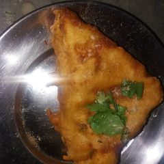 A picture of Bread pakoda.