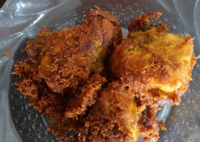 Ayam goreng lengkuas gurih