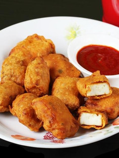 पनीर पकौड़ा (paneer pakoda recipe in Hindi) रेसिपी मुख्य फोटो