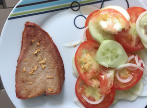 Una foto de Lomo de Atún con jengibre al horno