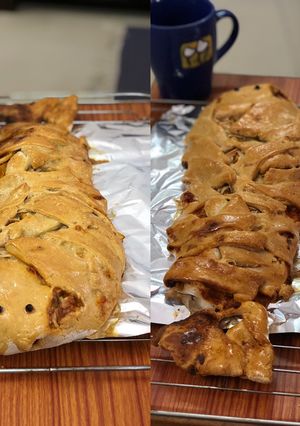 A picture of Fish tail chicken bread.