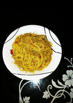 A picture of Jelop spaghetti.