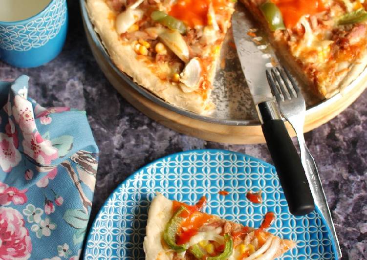 Cara Gampang Menyiapkan Tuna Pizza, Lezat Sekali