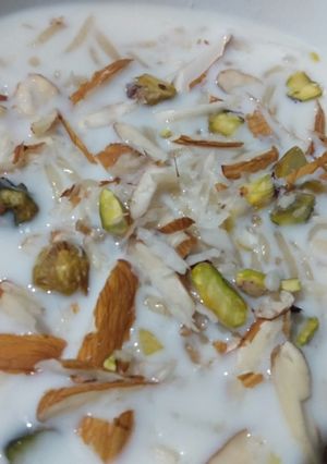सेवई (Sevaiya Recipe In Hindi) रेसिपी मुख्य फोटो