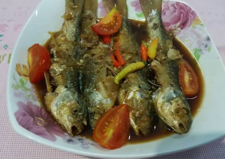 Resep Semur Ikan Belanak yang Bikin Ngiler