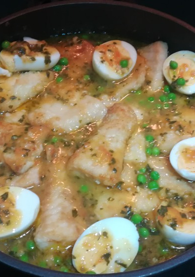 Una foto de Mero en salsa
