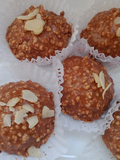 صورة لوصفة حلوى البنيون بدون طهي Gâteau Bniwen sans cuisson