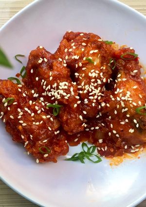 Foto resep Ayam goreng pedas ala Korea(yangnyeom tongdak)