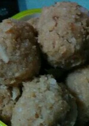 A picture of Churma laddoo.