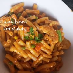 A picture of Tomato macaroni chicken breast.