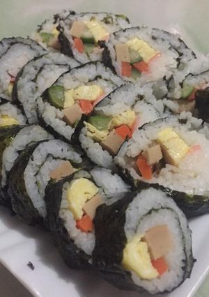 Foto resep Nasi gulung ala jepang (sushi sederhana)