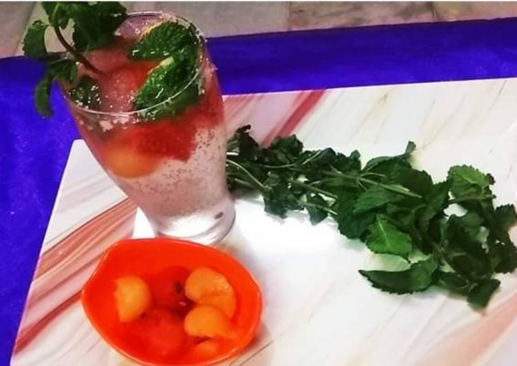 Simple Way to Prepare Homemade Melon Ball Soda Lemonade Fruit Juice