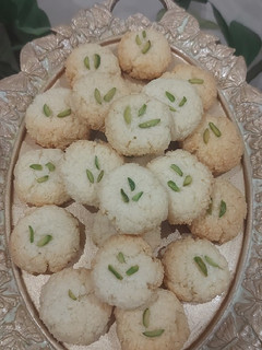 عکسی از دستور شیرینی نارگیلی