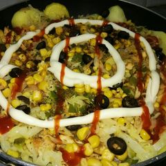 A picture of Baked potato pizza.