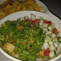 A picture of Fattush salad.
