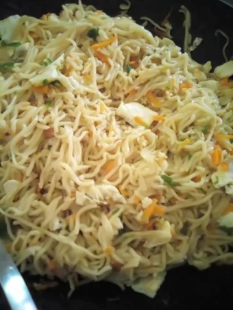 Simple Way Prepare Recipe Stir fry noodles and eggs that is  Makes Drooling, Tasty}