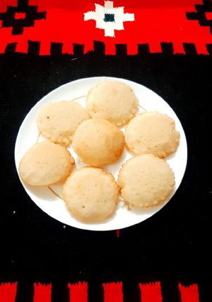 চিনি দিয়ে তেল পোয়া পিঠা রেসিপির প্রধান ছবি