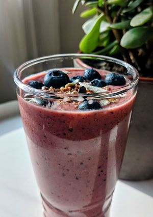 A picture of Blueberry smoothie.