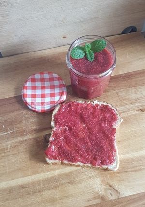 A picture of 3 Ingredients Chia Jam (Healthy).