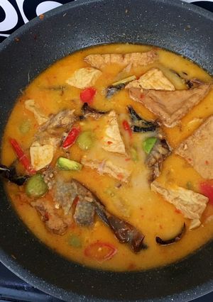 Foto resep Mangut Ikan Pari asap (Iwak Pe)