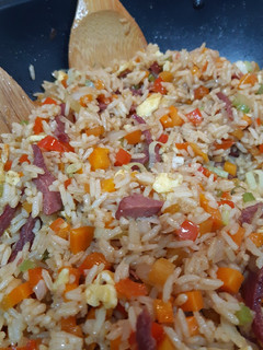 Una foto de Arroz chino