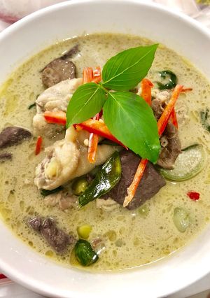 รูปของ เขียวหวานไก่ใส่มะเขือ