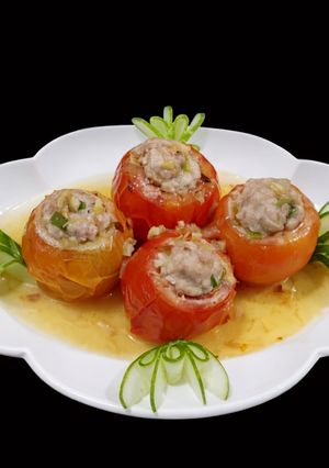 Hình của món SP.0498 - Cà Chua Dồn Thịt Hấp Xốt Dầu Bào Ngư.