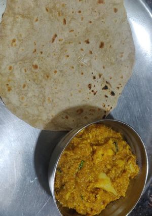 A picture of Egg keema masala.