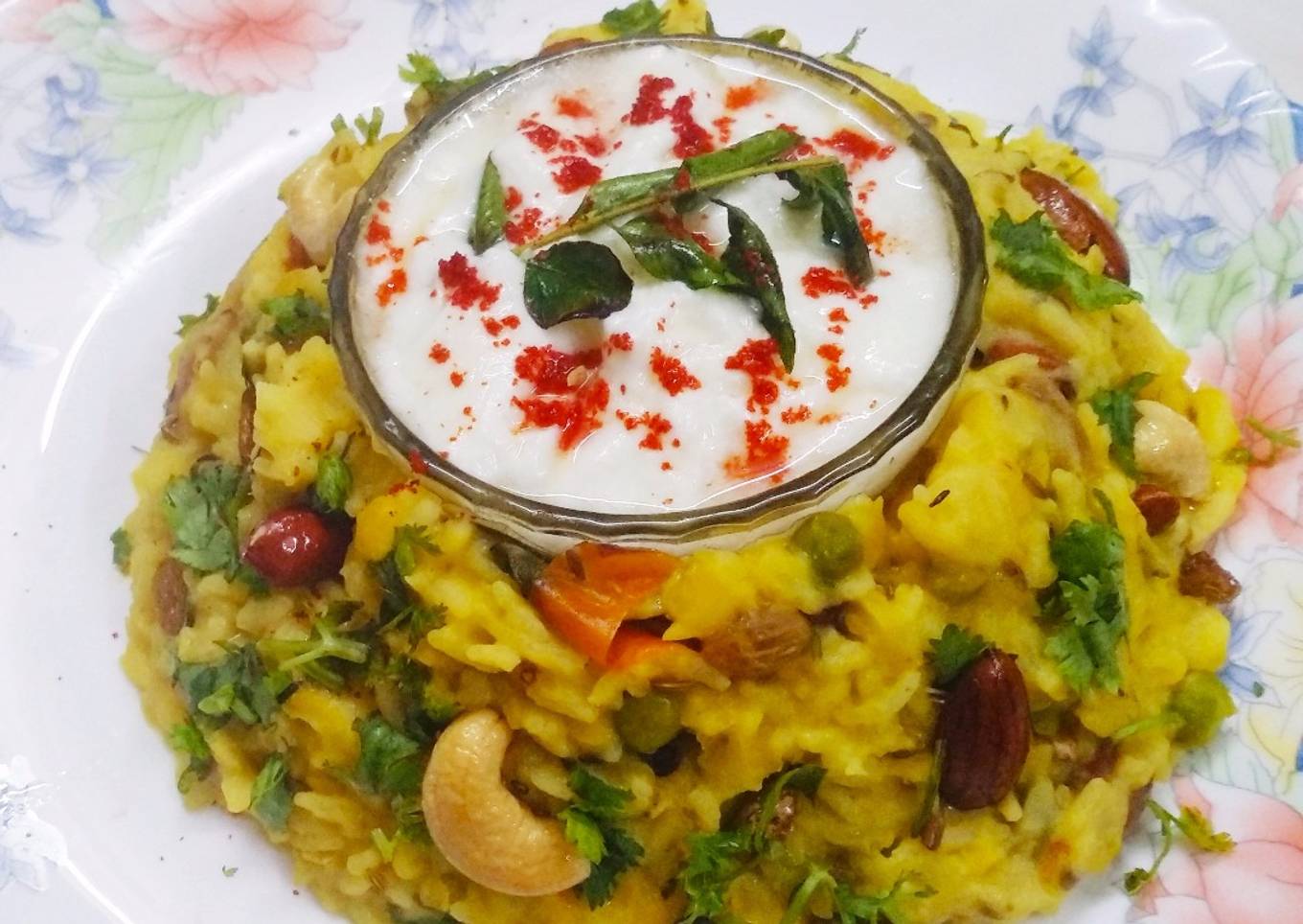 Hoch Poch Khichdi