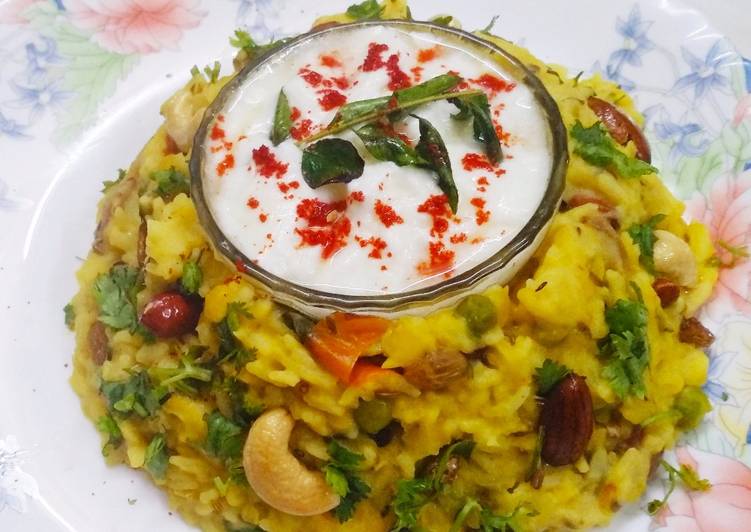 2 Things You Must Know About Hoch Poch Khichdi