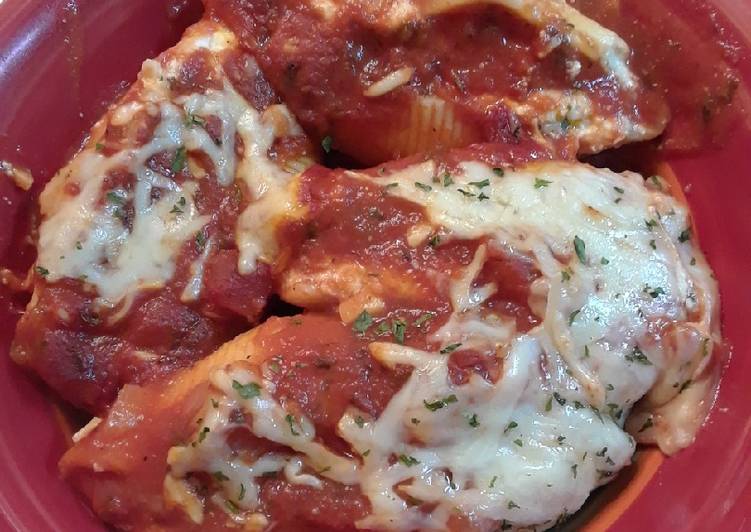 Step-by-Step Guide to Prepare Any-night-of-the-week Spinach and Ricotta Stuffed Shells