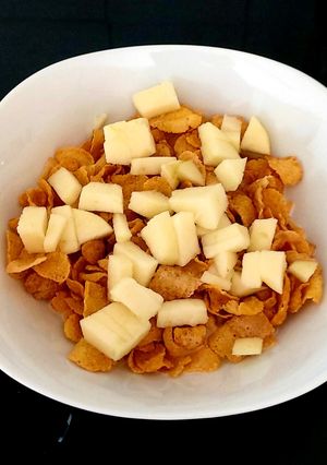 A picture of My Cornflakes and Apple Healthy Breakfast.