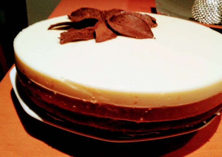 Tarta tres chocolates