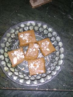 સુખડી (Sukhdi recipe in Gujarati) રેસીપી મુખ્ય ફોટો