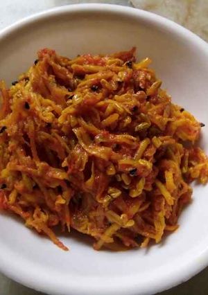 A picture of Instant Aam Achar(Raw Mango Pickle).
