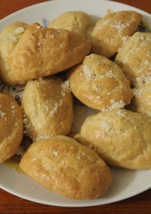 Une photo de Madeleines thym et parmesan