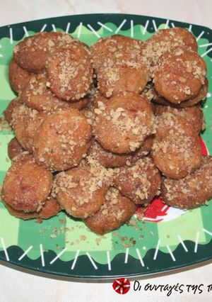 A picture of Melomakarona with a fine flavor.
