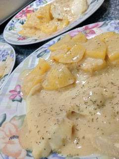 Una foto de Filetes de Merluza 🐟 en salsa de Cebolla 🧅