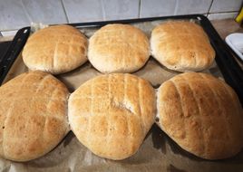Lepinja (szerb lepénykenyér)