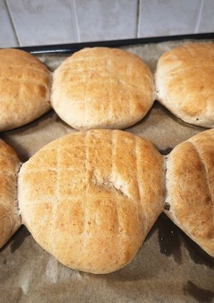 Lepinja (szerb lepénykenyér) recept fotója
