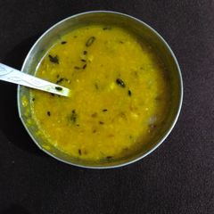A picture of Yellow dal.
