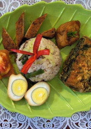 Foto resep Sego Megono Wonosobo Lauk Tempe Kemul dan Baceman