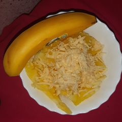 A picture of The Yummy Yellow Plate.