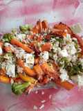 Ensalada con calabaza templada en la freidora de aire