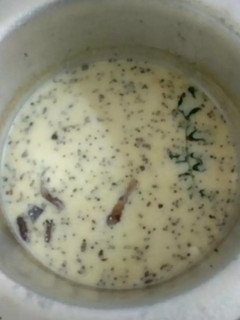 કઢી (Kadhi Recipe In Gujarati) રેસીપી મુખ્ય ફોટો