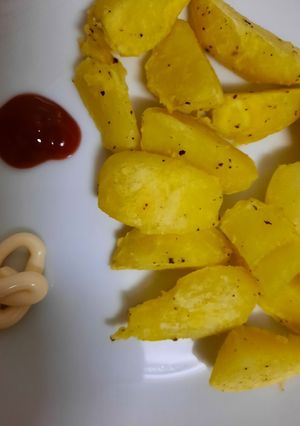 A picture of Buttered roast potatoes.