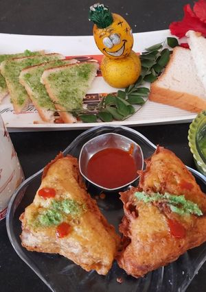 सोया साॅस पकोङा (pakoda recipe in marathi) रेसिपी चे मुख्य फोटो 