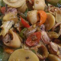A picture of Tumis Cumi sontong pedas..